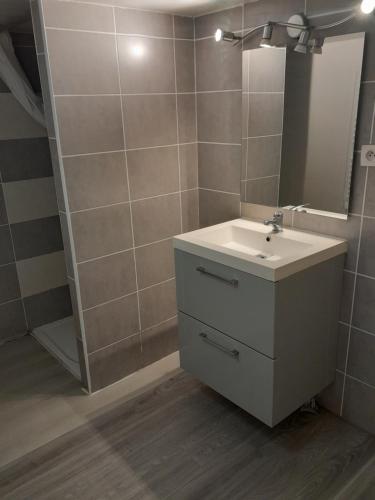 Kylpyhuone majoituspaikassa loft