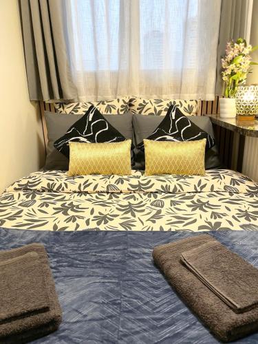 New Modern Apartment in Paris Center Metro 7 & 14 Maison Blanche