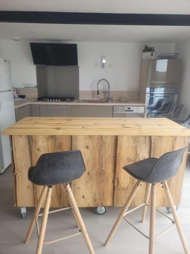 Kjøkken eller kjøkkenkrok på Maison rénovée