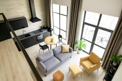 G - Owl Jazz -Modern loft type apartment 18 with big roof terrace and free private parking