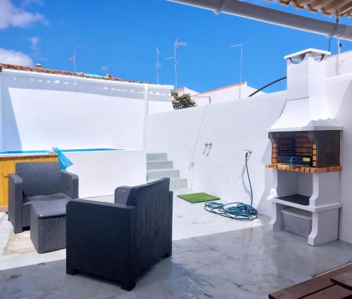 Posezení v ubytování Moradia com Piscina Casa Mourisca Alqueva