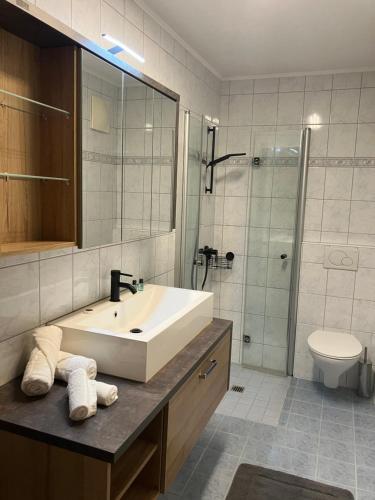 Phòng tắm tại Herzensplatz am Hochkönig