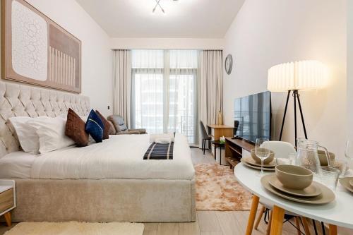 Ramaira Homes Azizi Riviera 26 by Vacay Xeal