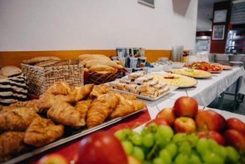 Comida en el departamento o alrededores