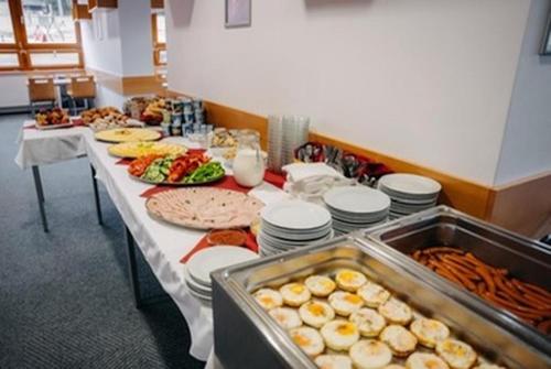Comida en el departamento o alrededores