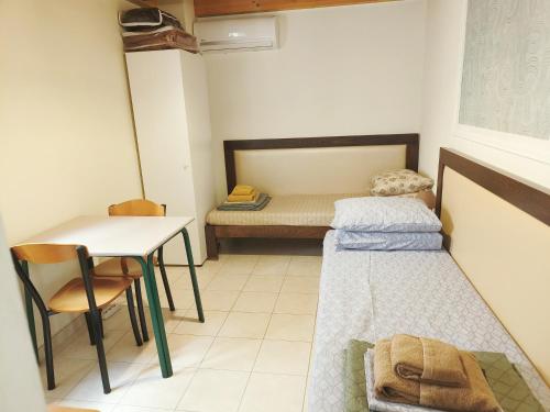 Emerald Apartment