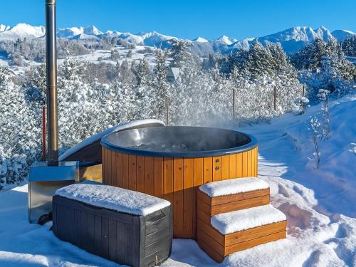 Apartamenty z widokiem & Balia - Willa KRÓLE 25A Harenda SKI by RentiloPL