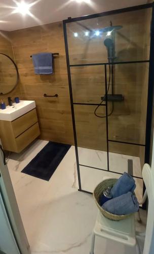 Modern Studio in Castle Harbour