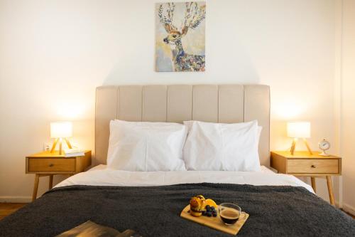 Modern 2BR Apt with Balcony, Central Thessaloniki