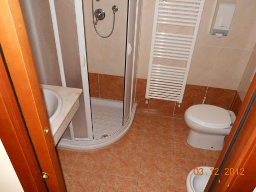 Koupelna v ubytování Hotel Val Di Sangro