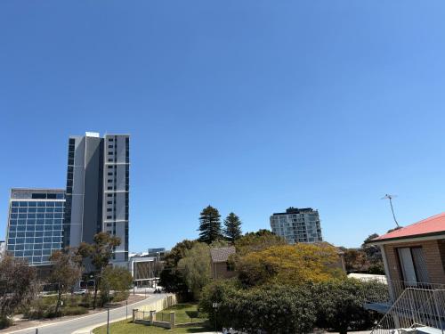 a view of the city from the street at Apartment 25 Burswood in Perth