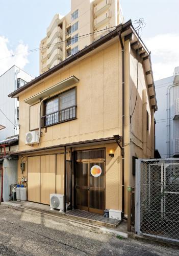 5 minutes on foot from the station, 20 minutes by train to Nagoya station, and it is a detached house, so families can use it with peace of mind!