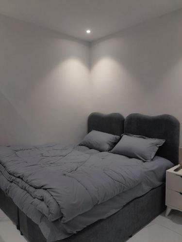 Ένα ή περισσότερα κρεβάτια σε δωμάτιο στο سويت خاص هادئ بدخول ذاتي