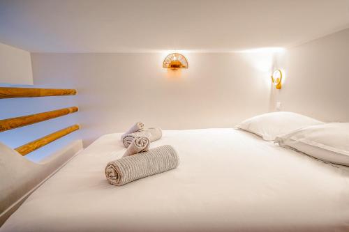 Ένα ή περισσότερα κρεβάτια σε δωμάτιο στο The Calypso - Quiet - New - Central