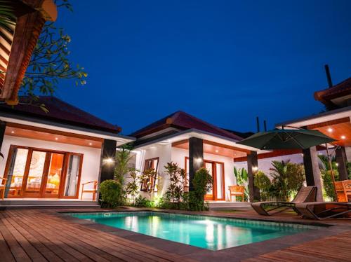 La pileta dentro o cerca de Harbie Villa 2