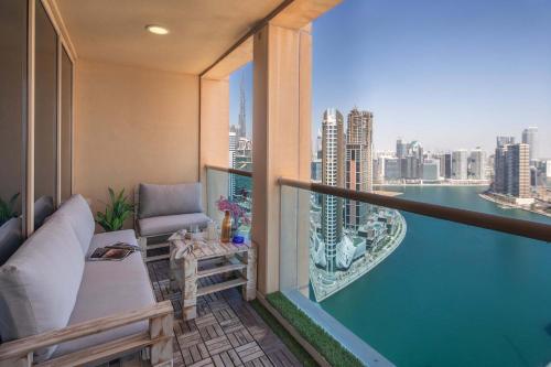 Frank Porter - Churchill Residence Tower 2