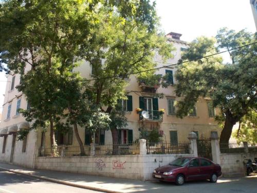 Soukki Town Centre Suites 2