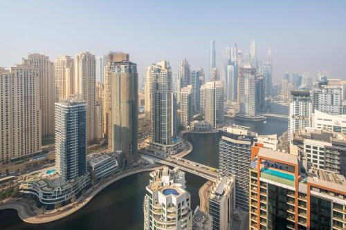 Frank Porter - Dubai Marina Mall Hotel