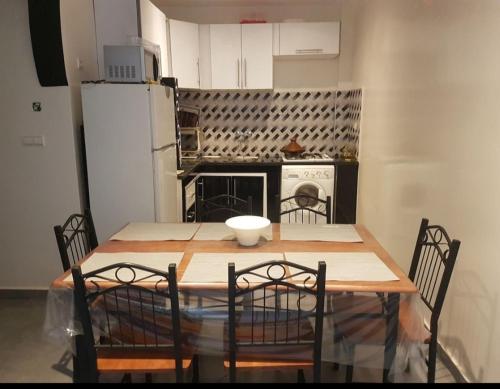 Kuchyň nebo kuchyňský kout v ubytování Appartement agadir centre
