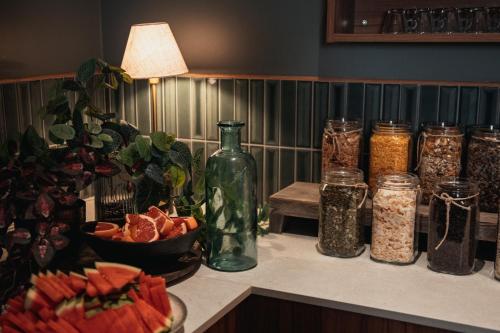 Jídlo v hotelu nebo okolí