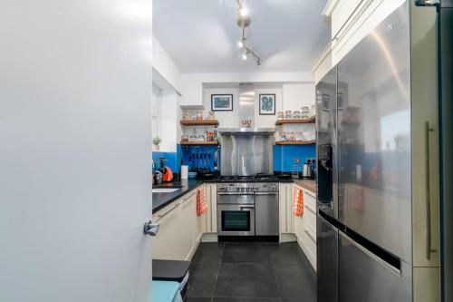 The 'Beahive SE1' -Beautiful Flat near London Eye! photo 12