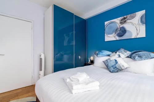 The 'Beahive SE1' -Beautiful Flat near London Eye! photo 16