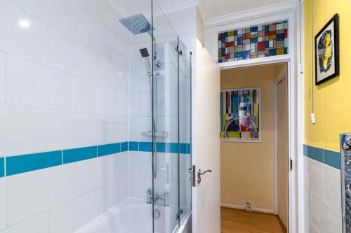 The 'Beahive SE1' -Beautiful Flat near London Eye! photo 18