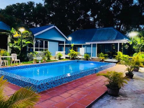 Orchid bokor family guest house