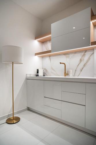 Foto Koukaki Urban Suites 3