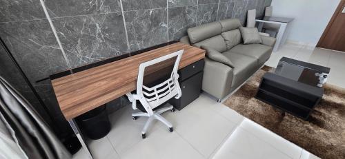 Zona d'estar a Water Park Condominium