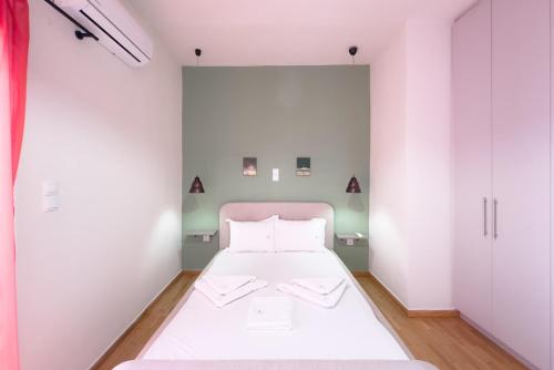 Panormou Neon - Urban Apartment 4B