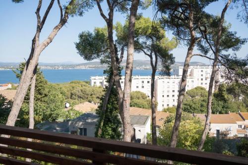 1 Appartement vue panoramique au Mont st Clair