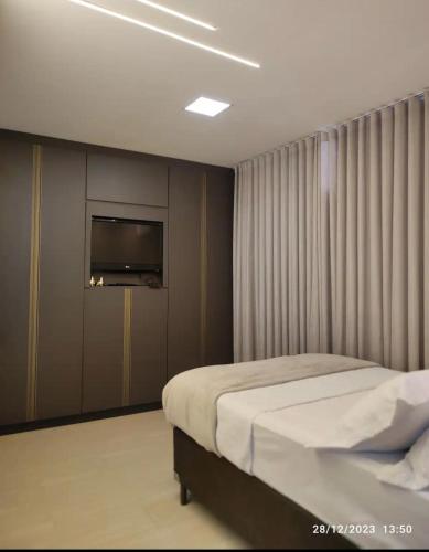 Ένα ή περισσότερα κρεβάτια σε δωμάτιο στο - Moc Hidden Gem -