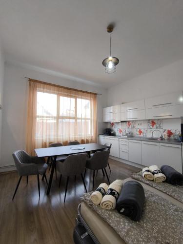 Køkken eller tekøkken på Lend Grand Apartment