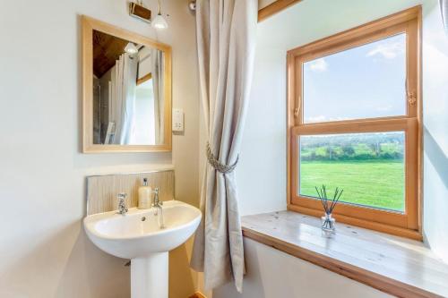 Ένα μπάνιο στο 1 Bed in Wick oc-b33442