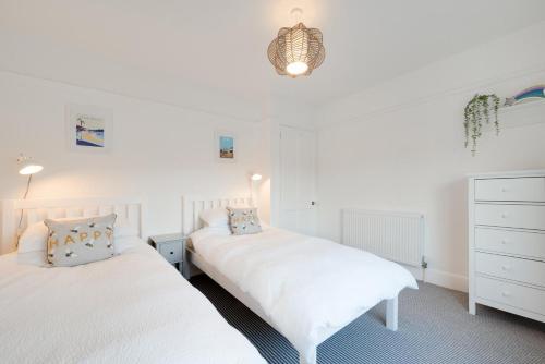 Postel nebo postele na pokoji v ubytování 3 Bed in Beer oc-t33690