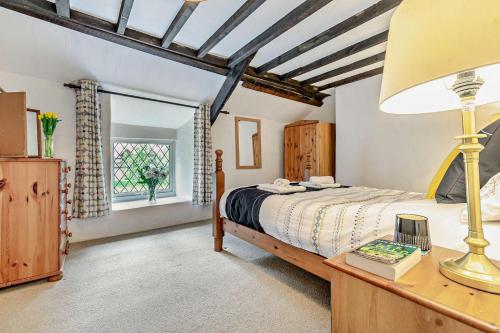 Ένα ή περισσότερα κρεβάτια σε δωμάτιο στο 2 Bed in Advent oc-p6188