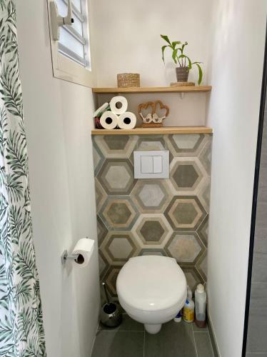 Kamar mandi di Le Loft