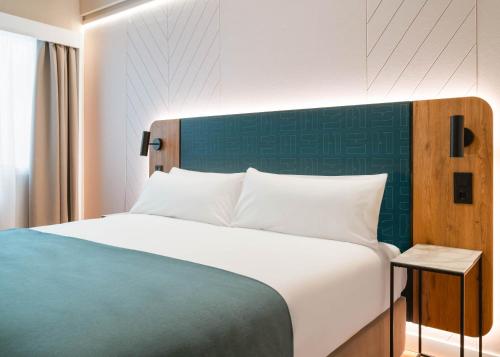 Limehome Benidorm Calle Mayor photo 73