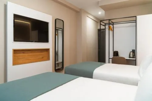 Limehome Benidorm Calle Mayor photo 6