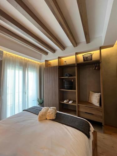 Kedros Lux Apt