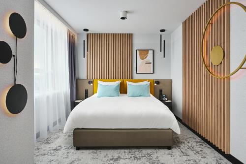 voco Katowice by IHG — Photo of the whole room