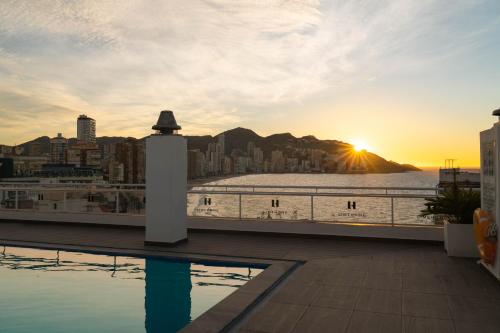 Limehome Benidorm Calle Mayor photo 70