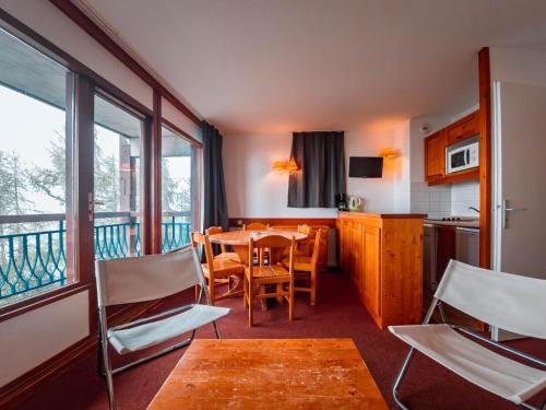 Appartement 3 pièces, 6 pers, animaux admis, village Charmettoger, Arc 1800 - FR-1-411-34