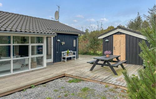 Budova, kde se prázdninový dům nachází