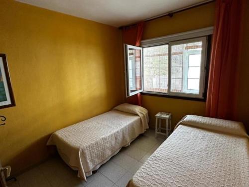 Postel nebo postele na pokoji v ubytování CHL Mayoysa, La Palma Breña Baja