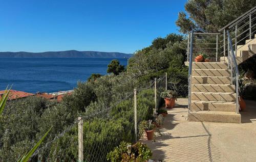 Gorgeous Apartment In Podgora With House Sea View