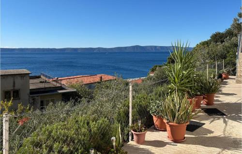 Gorgeous Apartment In Podgora With Wifi