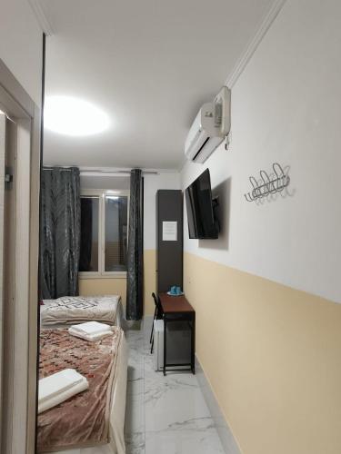 RATTAZZI ROMA CENTRo