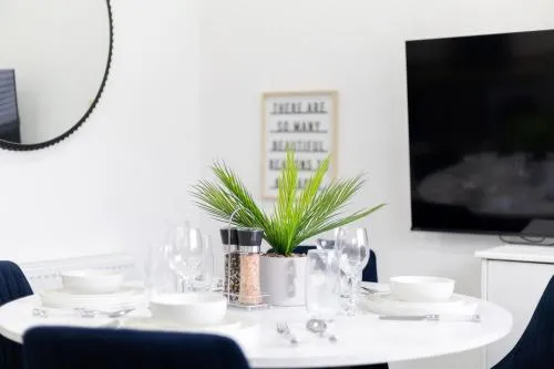 Bespoke Apartments Near Cardiff City Centre Free Parking photo 76